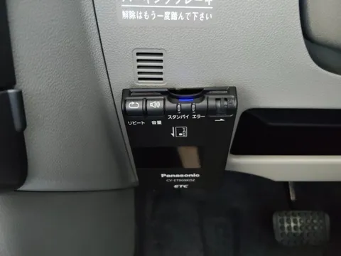 Toyota Pixis Space