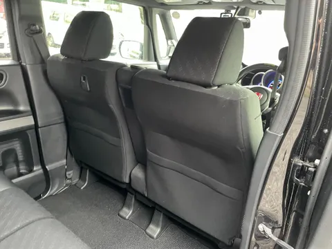 Honda N-BOX Slash