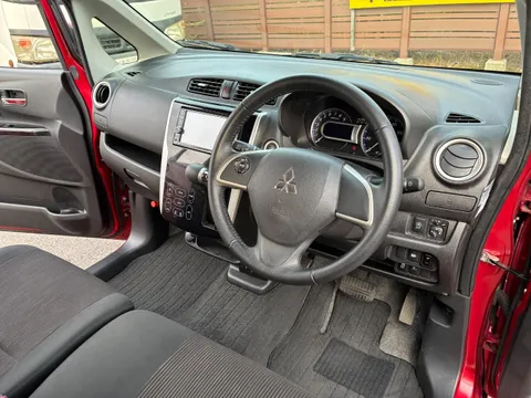 Mitsubishi eK Custom