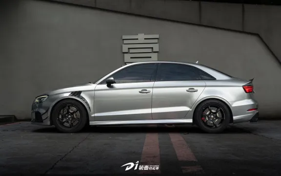 Audi RS