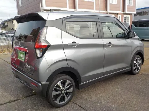 Mitsubishi eK X