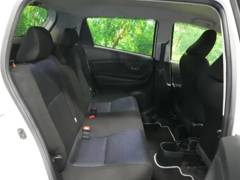 Toyota Yaris (Vitz)