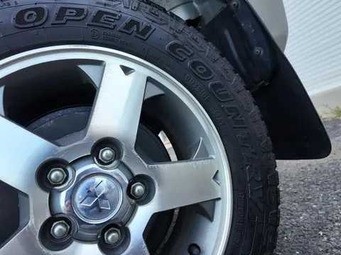 Mitsubishi Pajero Mini