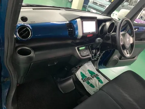 Honda N-BOX Plus