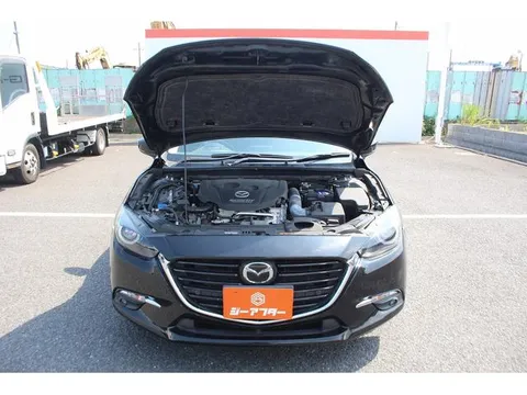 Mazda Axela Sport