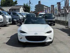 Mazda MX-5 (Roadster)