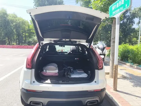 Cadillac XT4