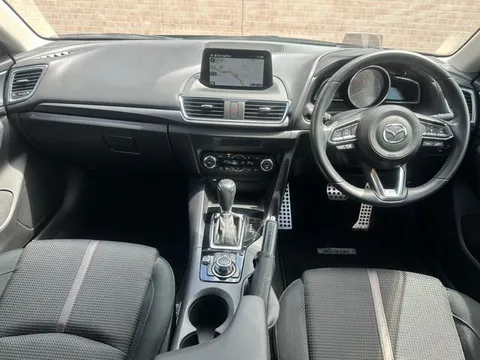 Mazda Axela Sport