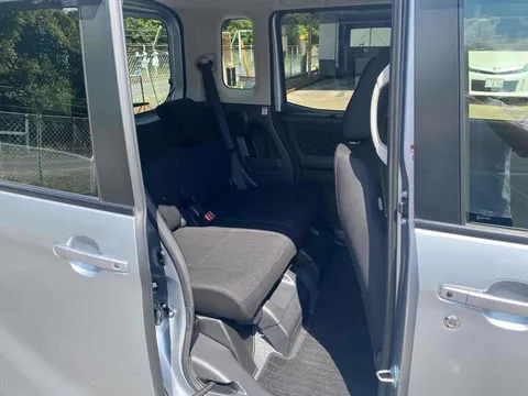 Mitsubishi eK Space Custom