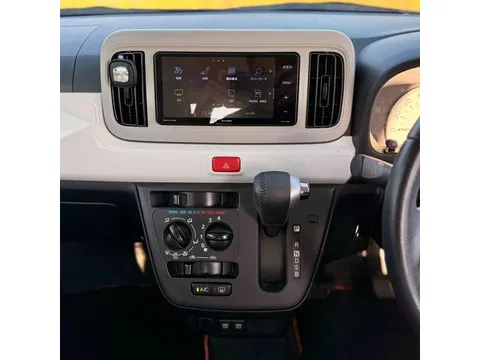 Daihatsu Mira Tocot