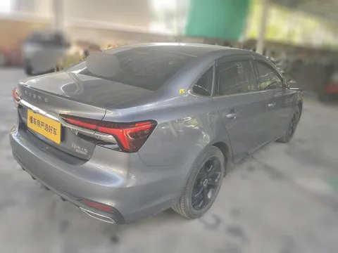 Roewe i6