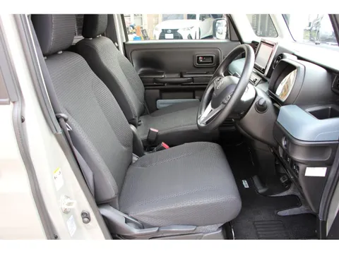 Suzuki Spacia Base