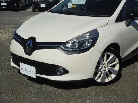 Renault Lutecia