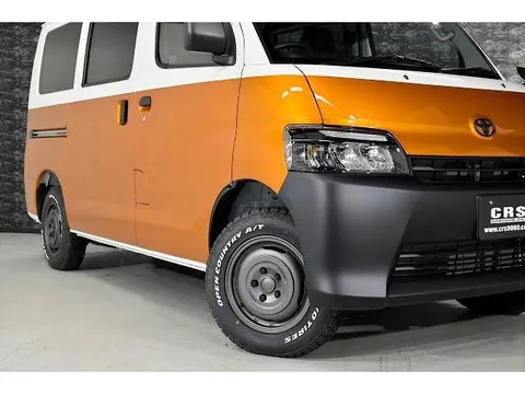 Toyota TownAce Van