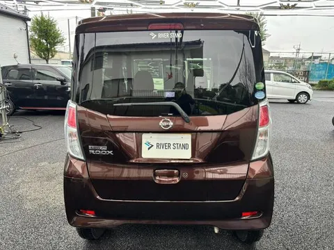 Nissan Dayz Roox