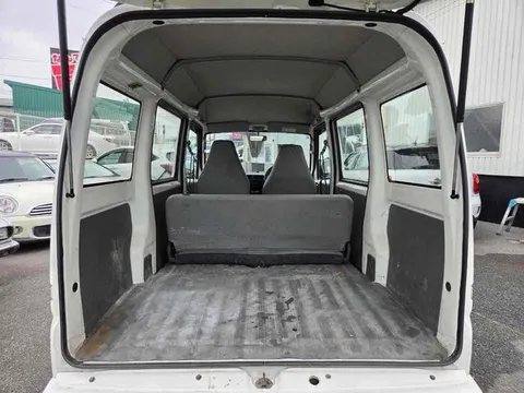 Mitsubishi Minicab Van