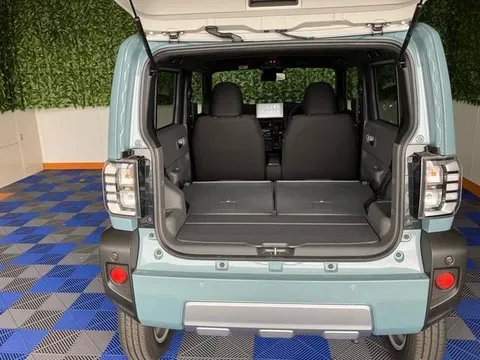 Daihatsu Taft