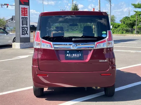Suzuki Solio