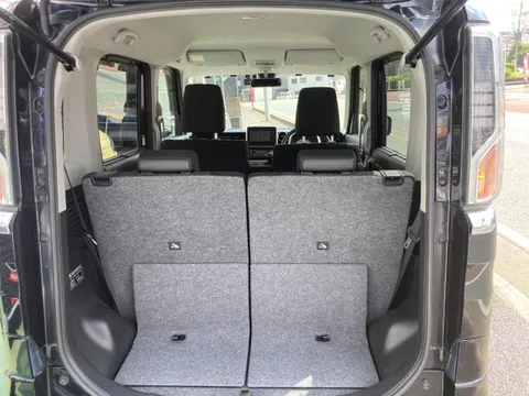 Suzuki Spacia Custom