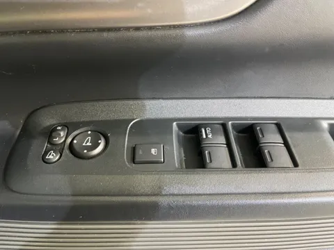 Honda N-BOX Slash