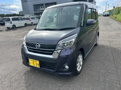 Nissan Dayz Roox