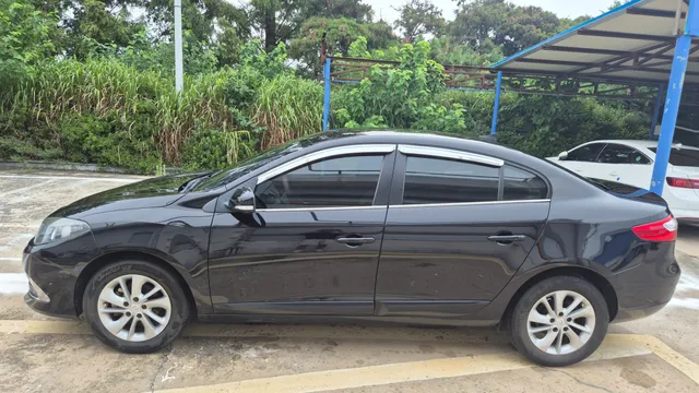 Renault SM3