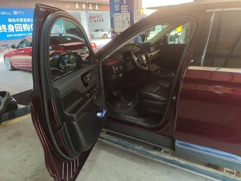 Lincoln Aviator