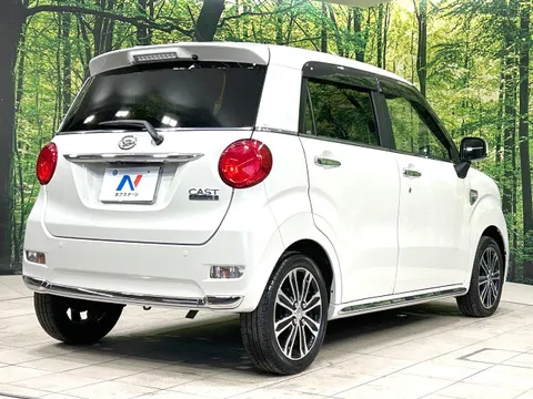 Daihatsu Cast