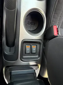 Infiniti ESQ