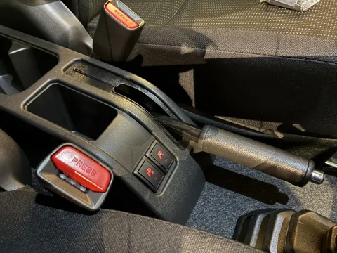 Suzuki Jimny Sierra