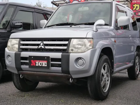 Mitsubishi Pajero Mini