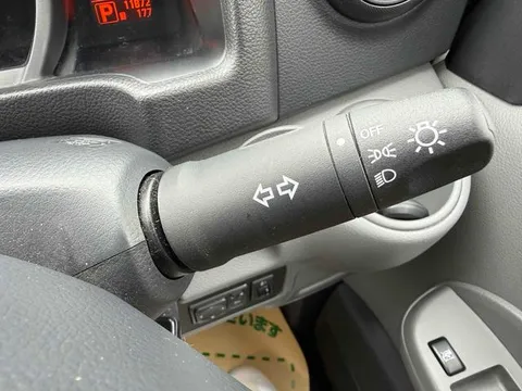 Nissan Vanette