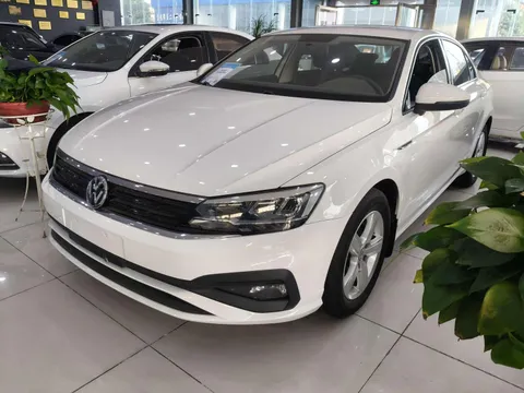 Volkswagen Lamando