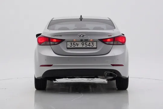 Hyundai Elantra (Avante)