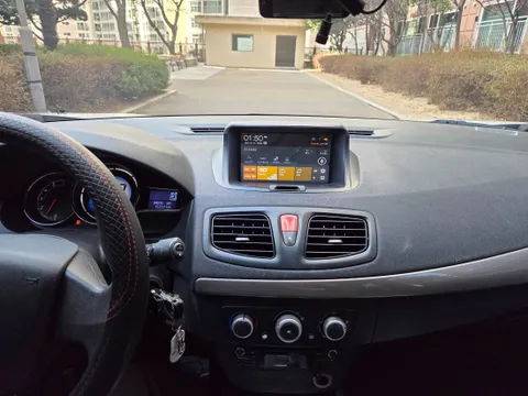 Renault SM3