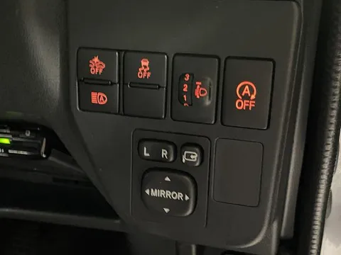 Toyota Pixis Van