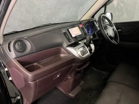 Honda N-WGN Custom