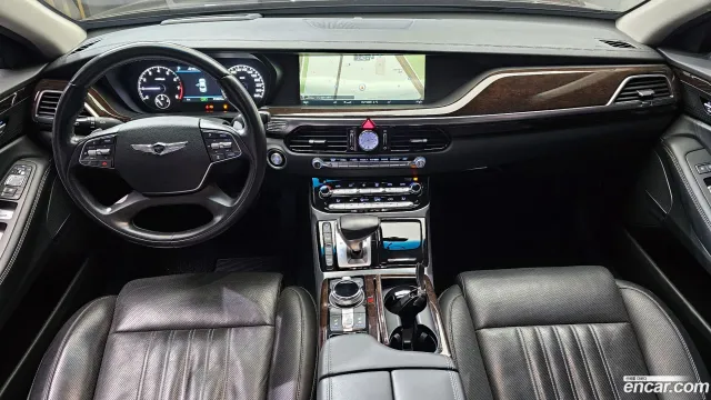 Genesis G90 (EQ900)
