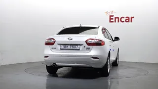 Renault SM3