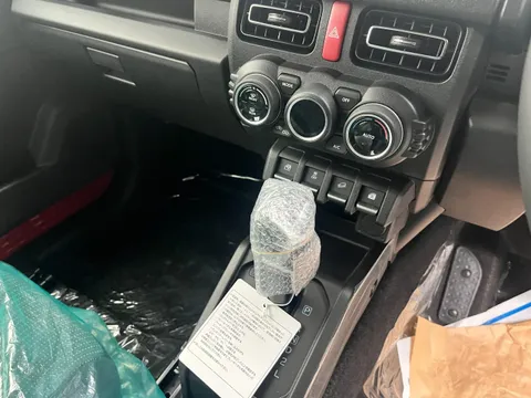 Suzuki Jimny Nomade