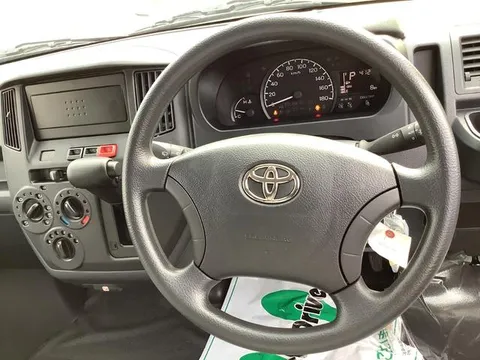 Toyota TownAce Van