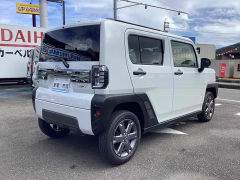 Daihatsu Taft