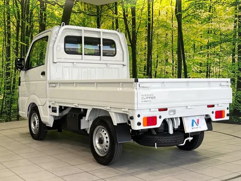 Nissan Clipper Truck