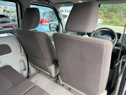 Mitsubishi Minicab Van