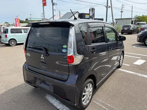 Mitsubishi eK Custom