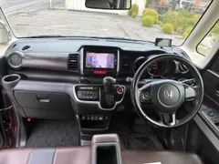 Honda N-BOX Slash