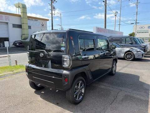 Daihatsu Taft