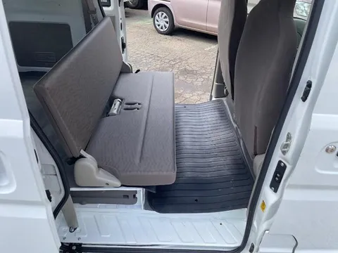 Nissan Clipper