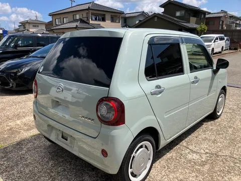 Daihatsu Mira Tocot