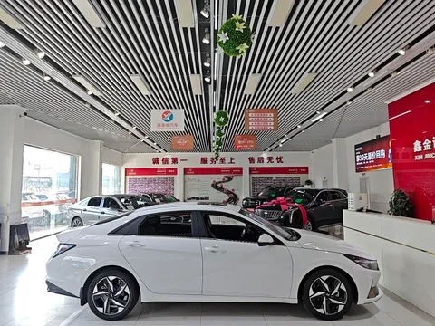 Hyundai Elantra (Avante)